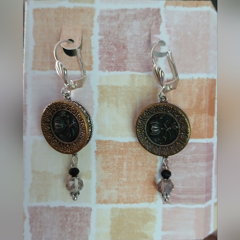 Antique Button Earrings, Picture Button, Oxidized Silver Victorian Boho Western